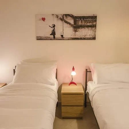 Lejlighed Schiavonia, Comfort In Centro Storico Bologna