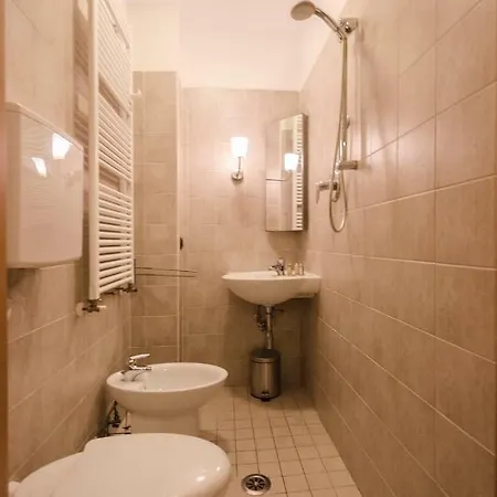 Schiavonia, Comfort In Centro Storico Διαμέρισμα