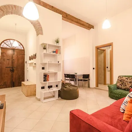 Schiavonia, Comfort In Centro Storico Διαμέρισμα *